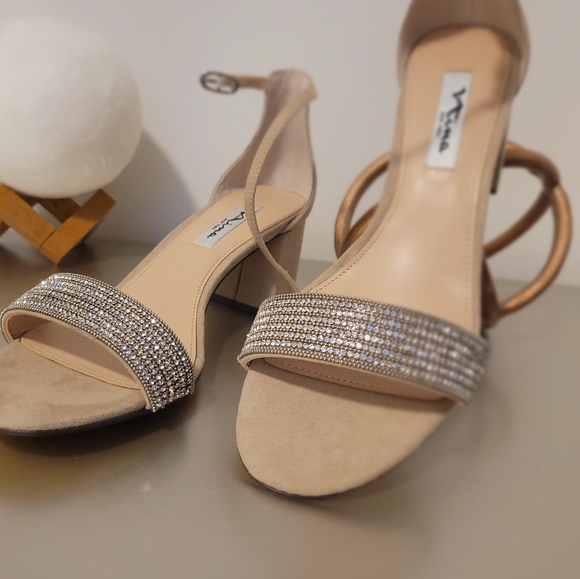 Eloise Ankle Strap Sandal NINA - Picture 11 of 11